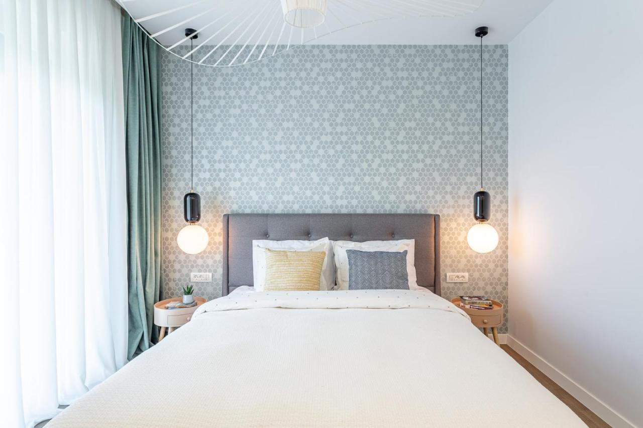 Il Lago - Azur - Cozy Luxurious Smart Home By The Lake Voluntari Ngoại thất bức ảnh