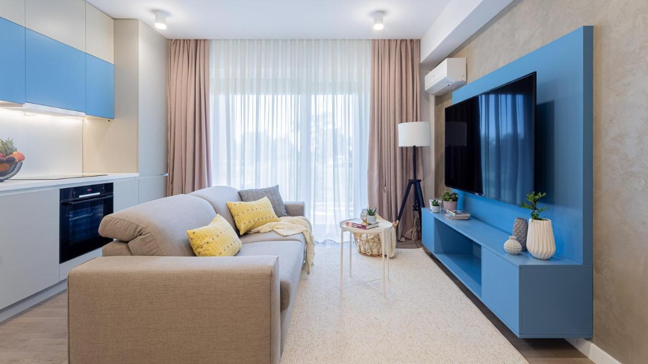 Il Lago - Azur - Cozy Luxurious Smart Home By The Lake Voluntari Ngoại thất bức ảnh