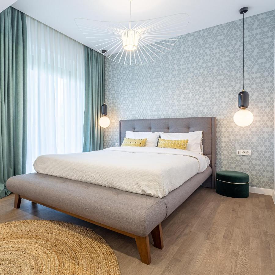 Il Lago - Azur - Cozy Luxurious Smart Home By The Lake Voluntari Ngoại thất bức ảnh